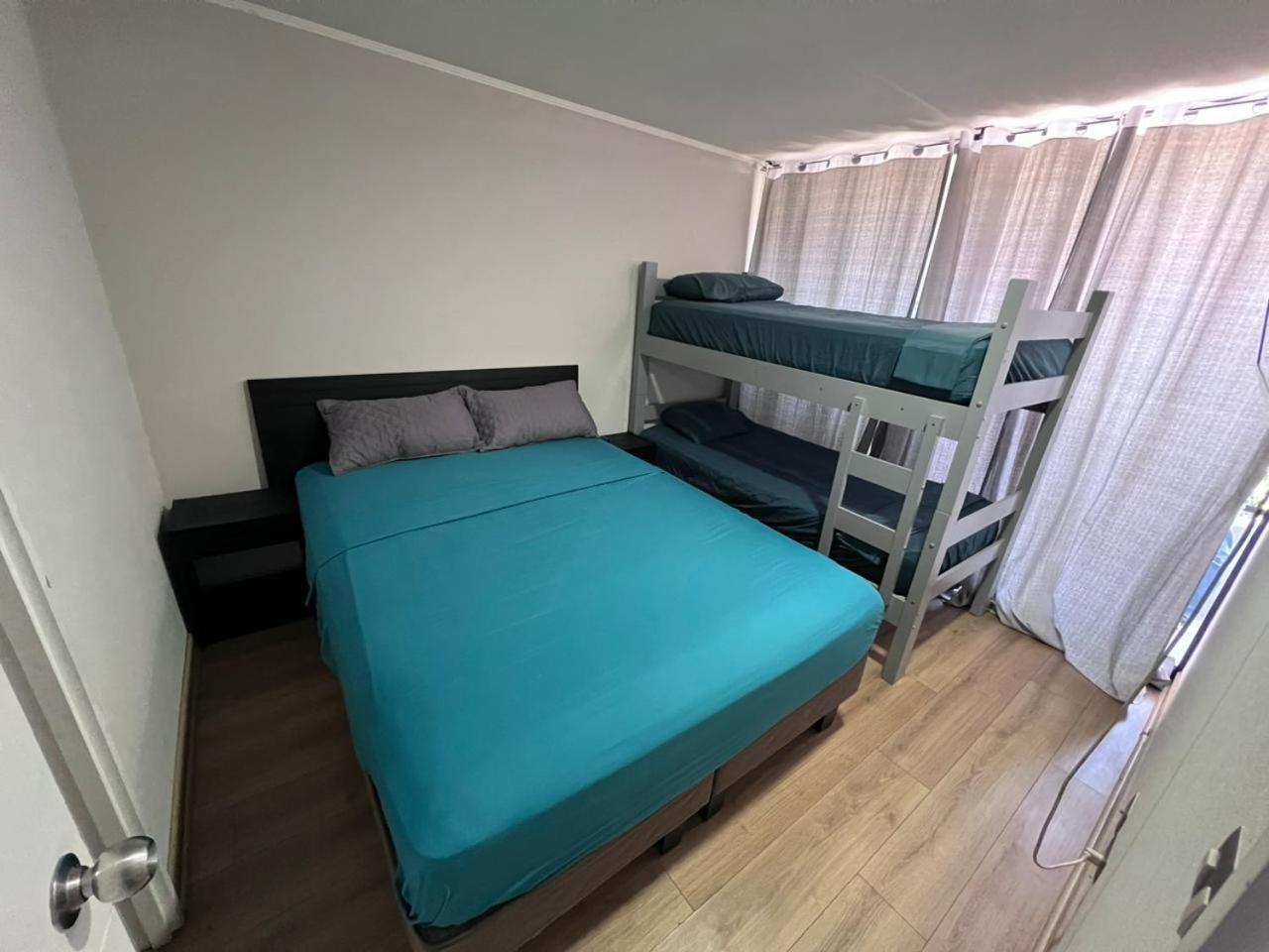 Departamento Amoblado Para 8 Personas. * Santiago